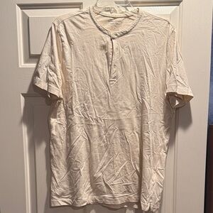 Banana Republic Men's Cream Short Sleeve Henley